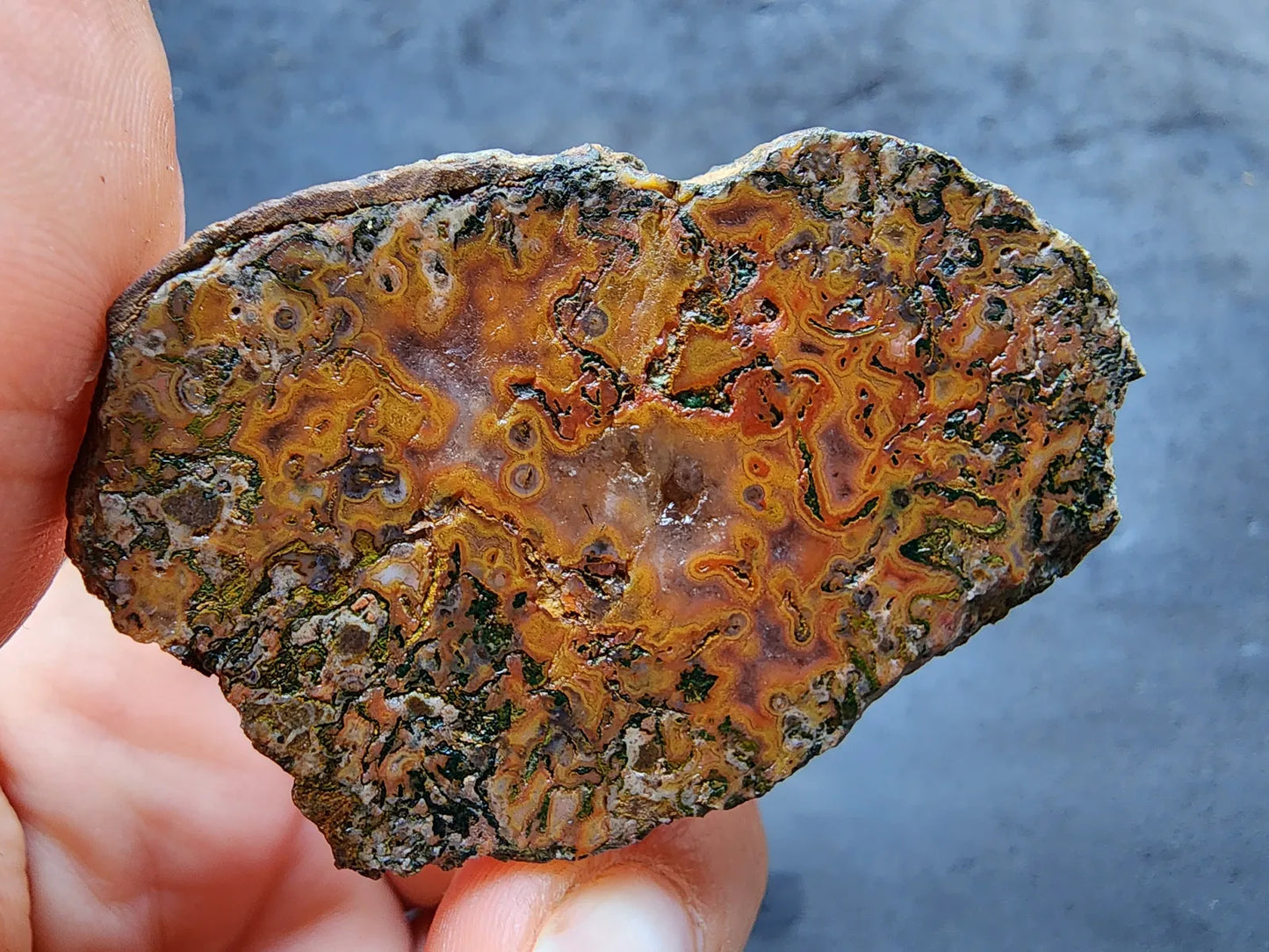 Almus Agate