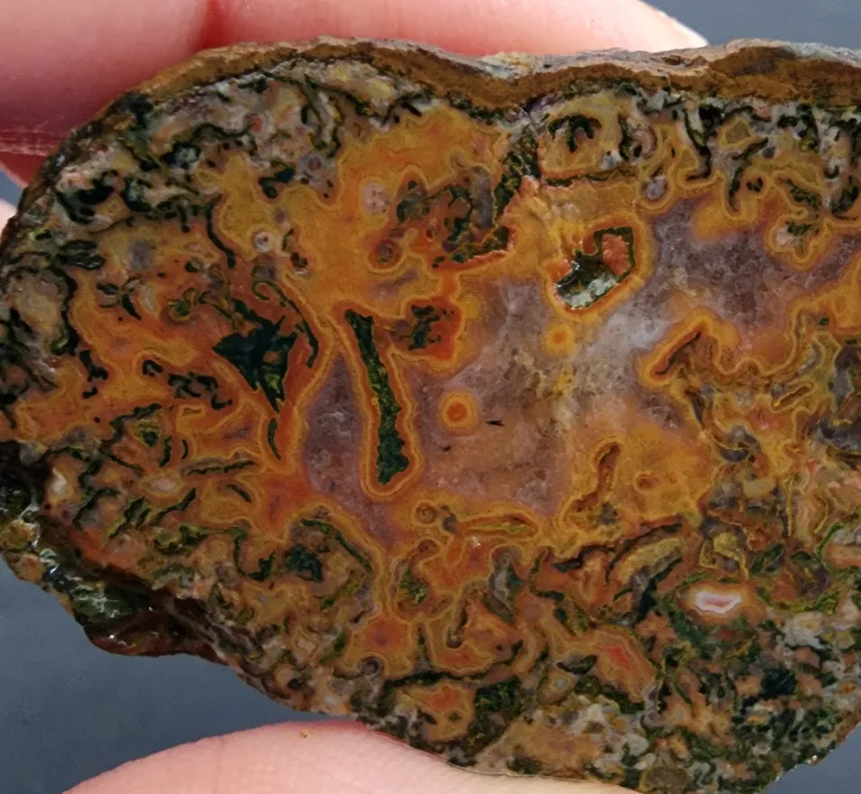 Almus Agate