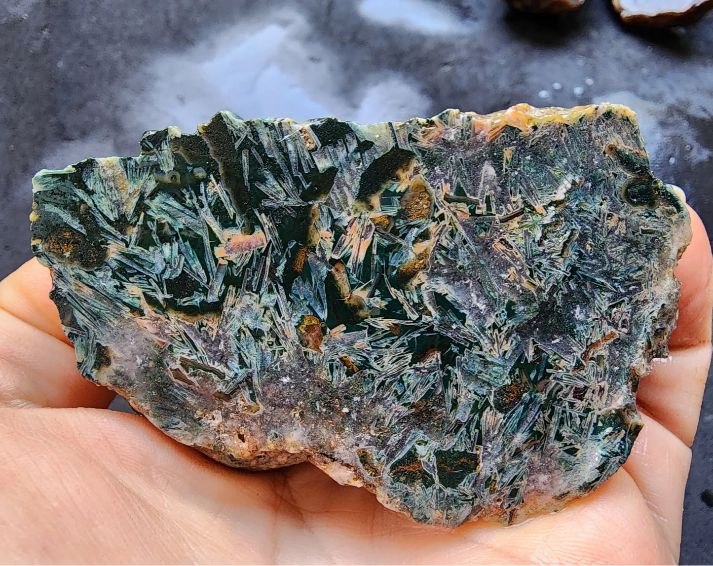 9x Raw Agate Pairs