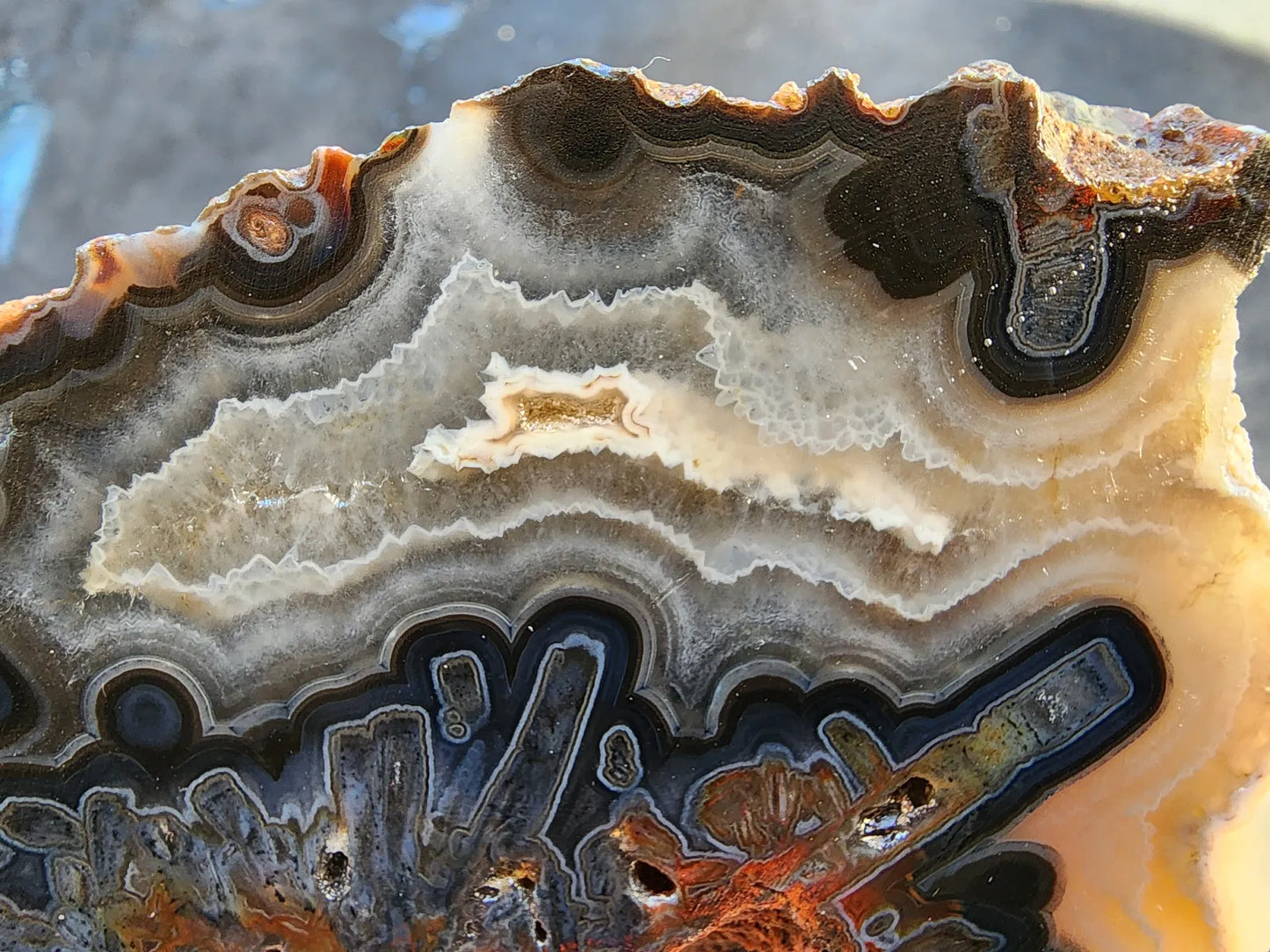 Tube Agate