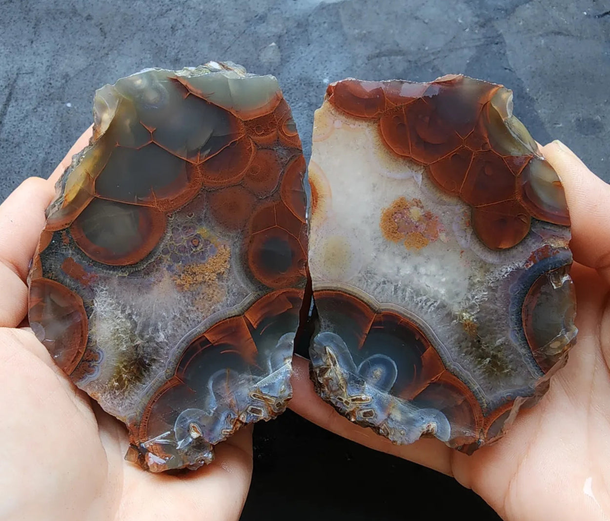 Bubble Red Agate