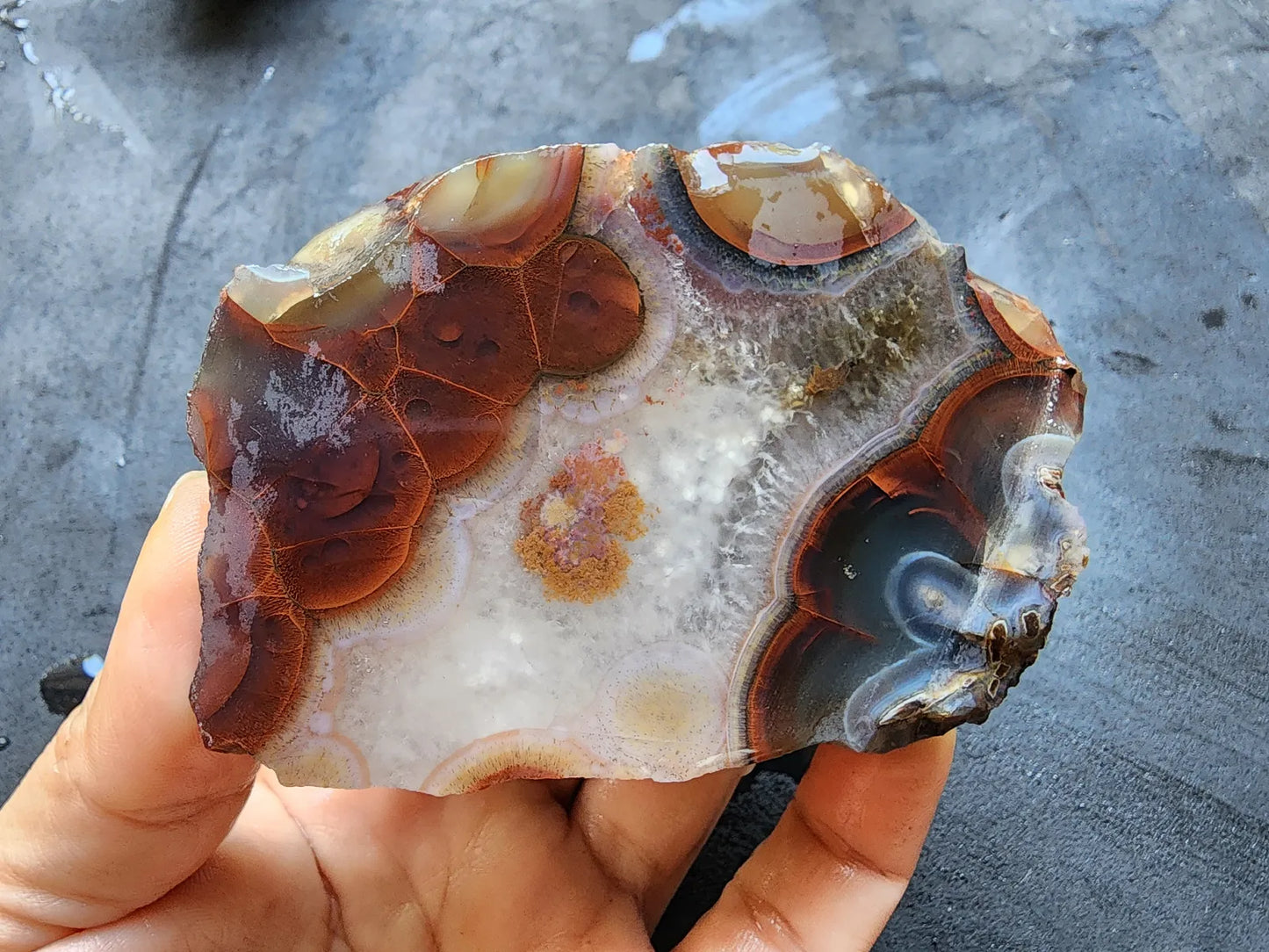 Bubble Red Agate