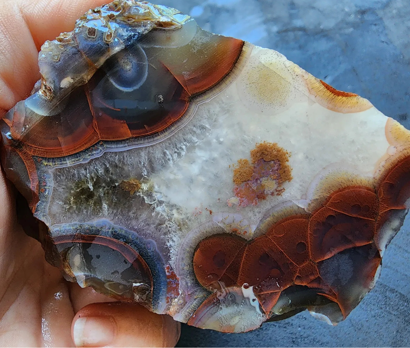 Bubble Red Agate