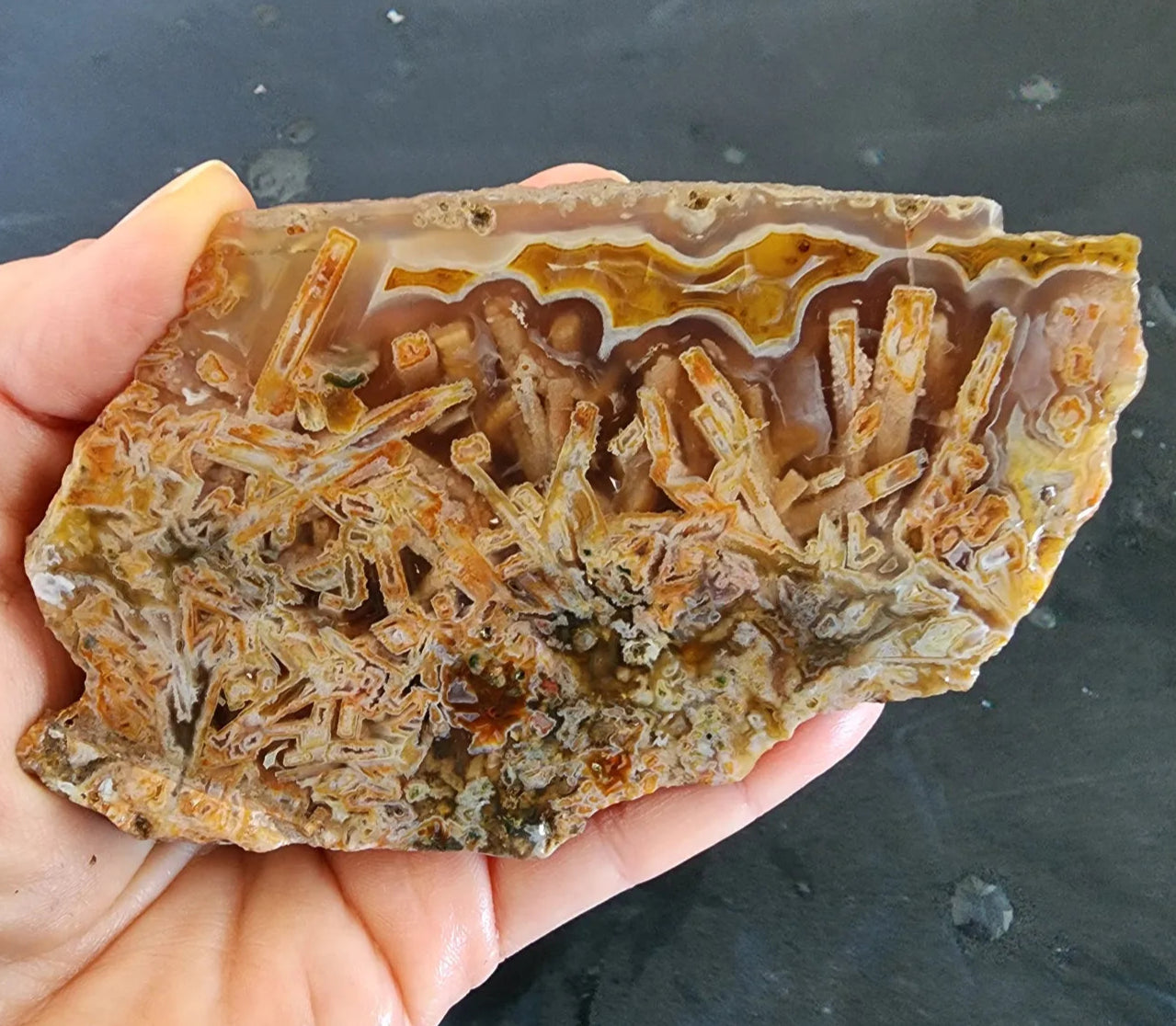 Tube Agate