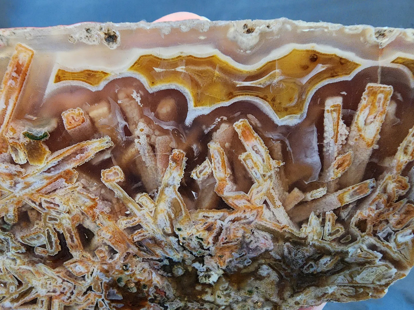 Tube Agate