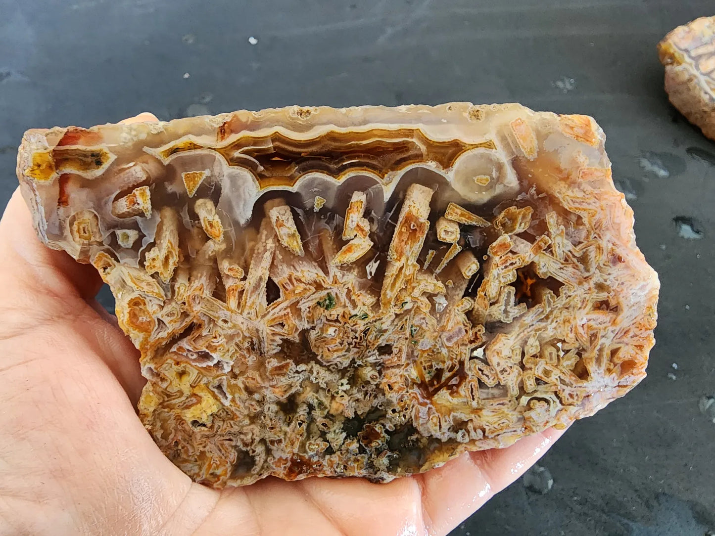 Tube Agate