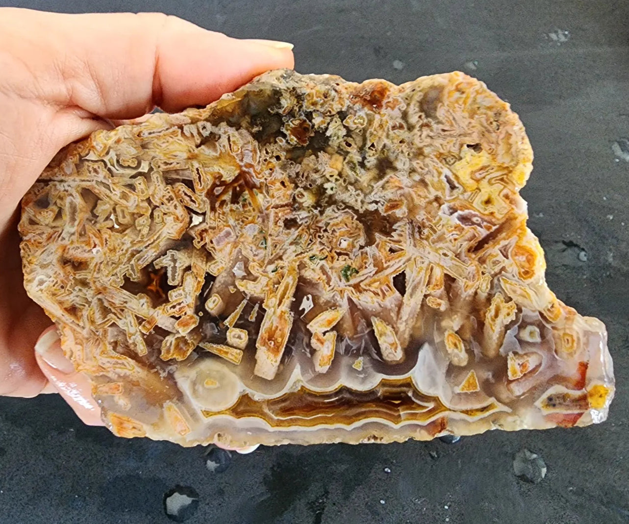 Tube Agate