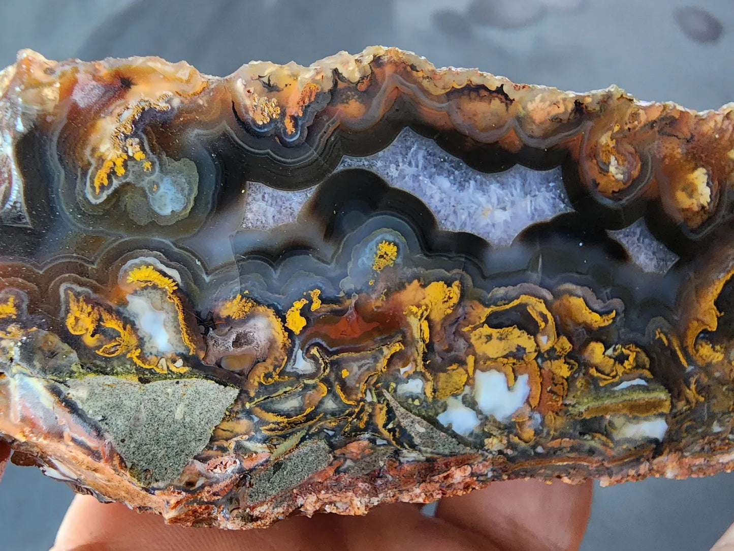 Big Almus Agate