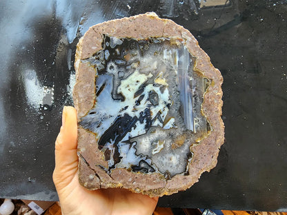 Illusionist Thunderegg Slab