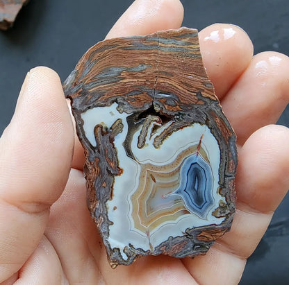Triple-Floater Agate