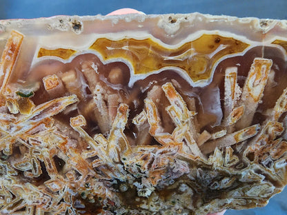Tube Agate