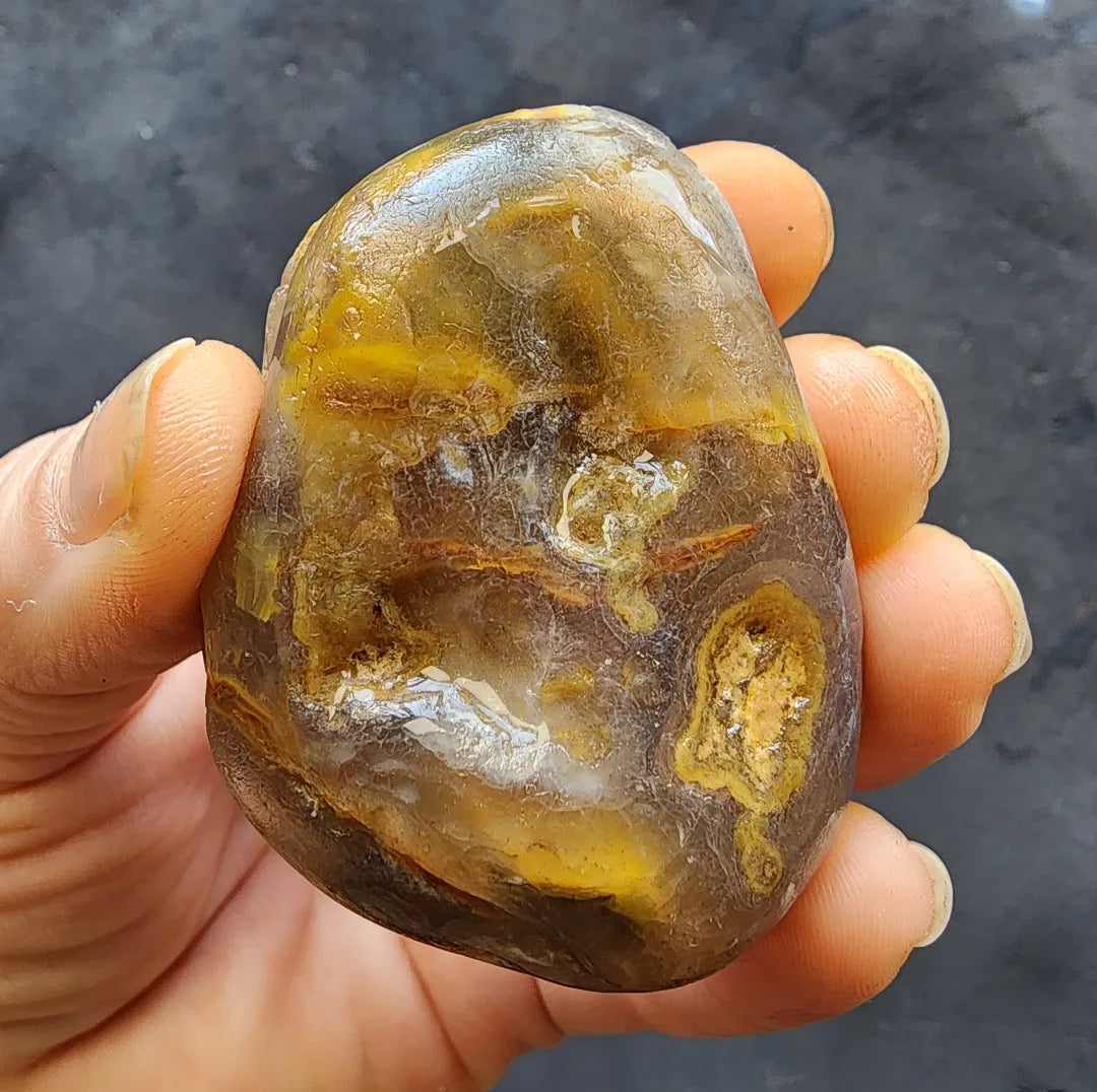 Abstract Art - Yellow Agate